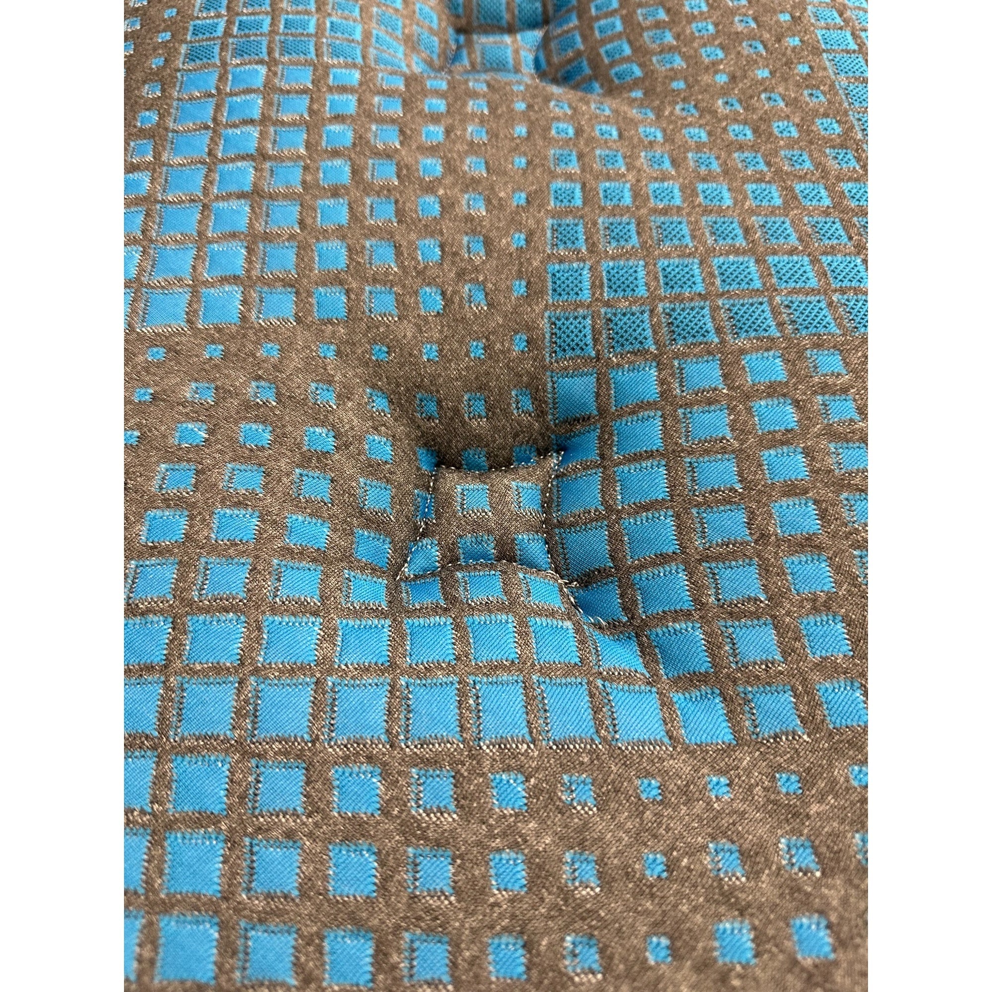 25720697